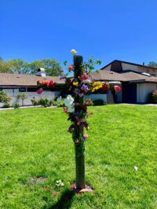 Easter Lawn Cross 2019